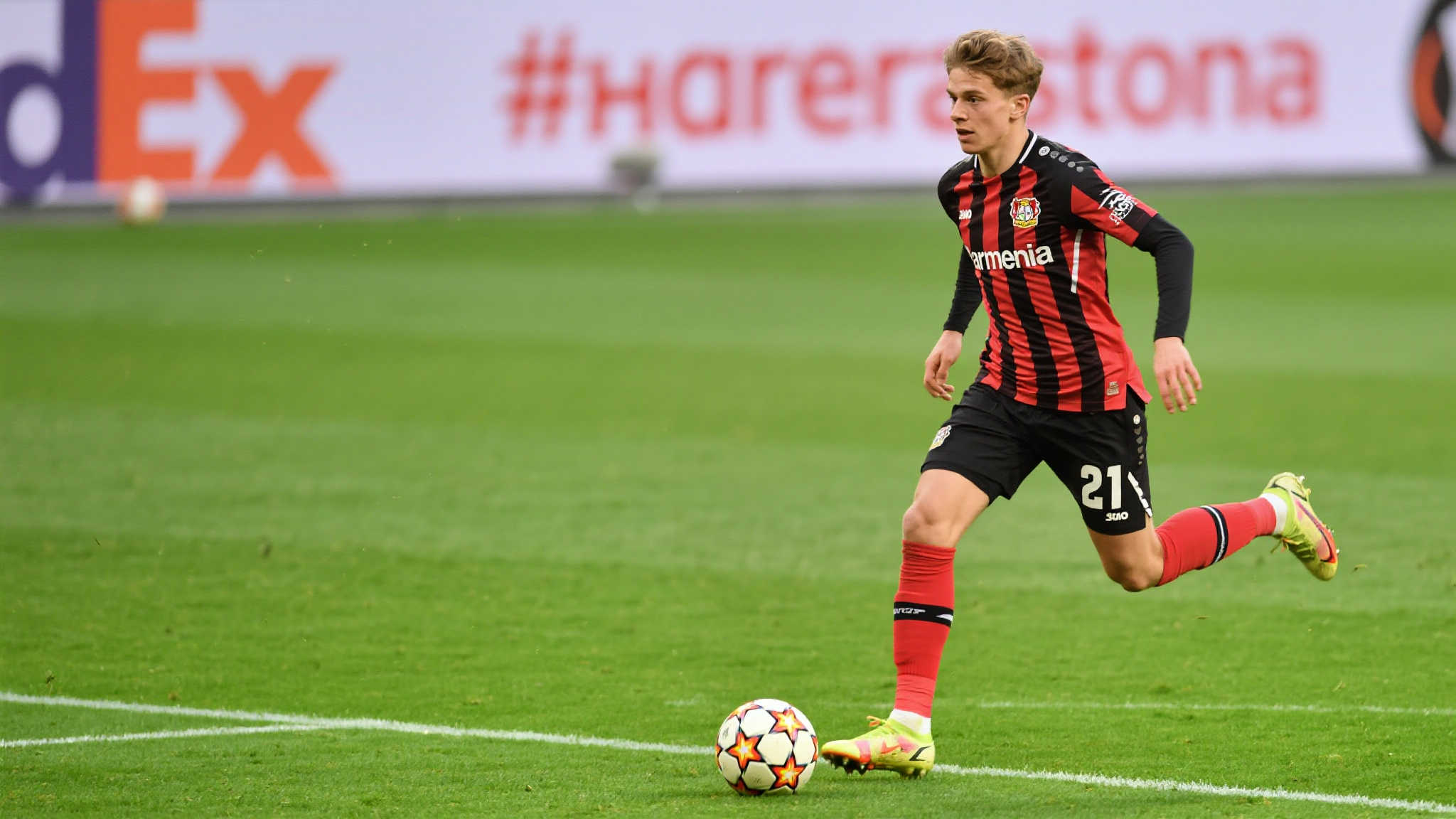 爱游戏产品服务